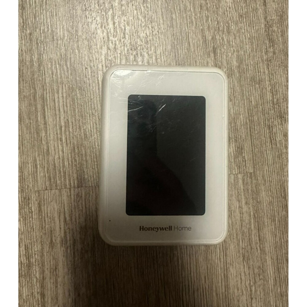 Honeywell Home T9 Series Smart Thermostat (RCHT9610WFW2004) SN:2217FA97278